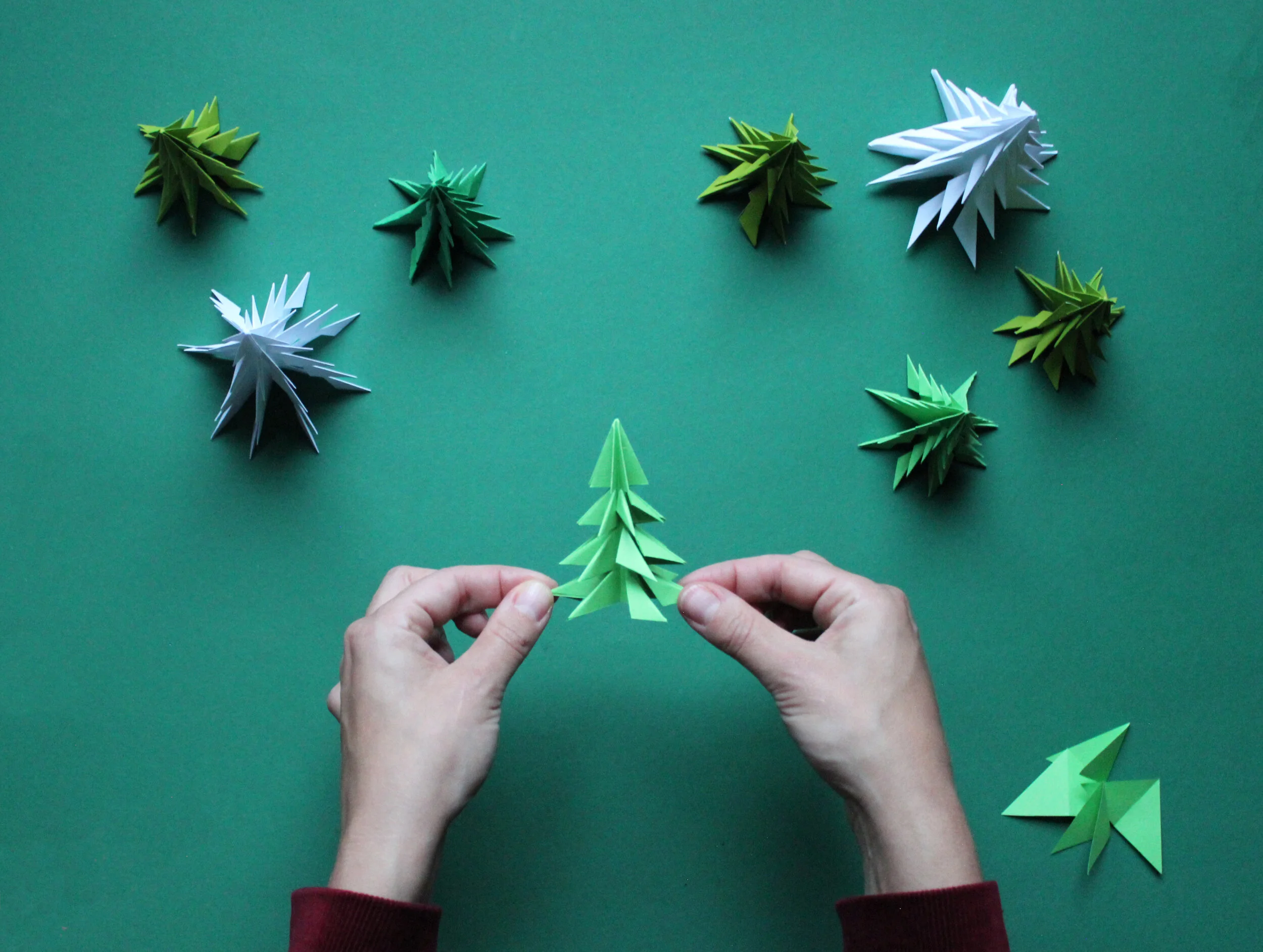 Origami christmas trees deals